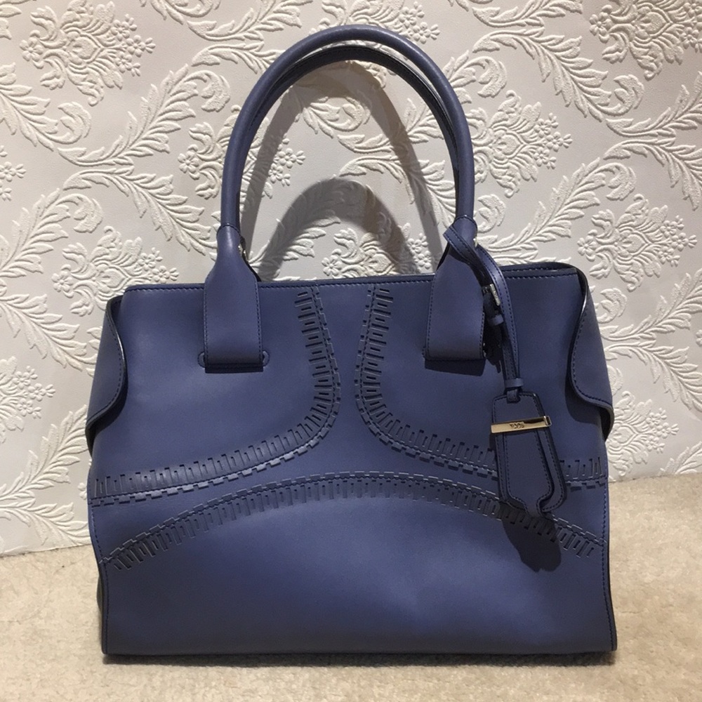 Brand new without tag, Tod’s Cape Bag, now or never